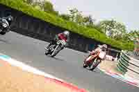 Vintage-motorcycle-club;eventdigitalimages;mallory-park;mallory-park-trackday-photographs;no-limits-trackdays;peter-wileman-photography;trackday-digital-images;trackday-photos;vmcc-festival-1000-bikes-photographs